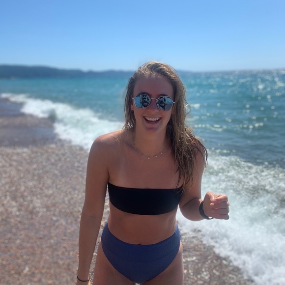 Meet your Posher, Lex - Picture 1 of 1